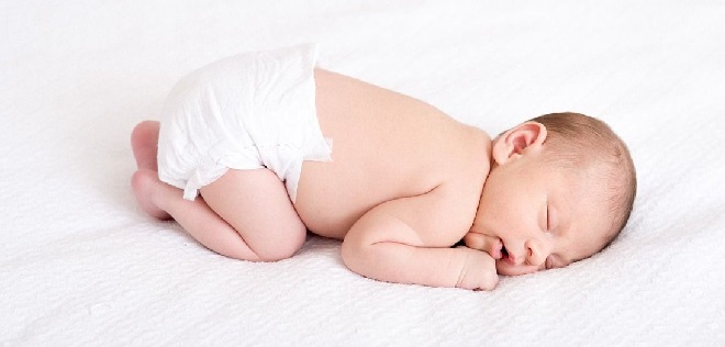 Cara Membersihkan Pup Bayi yang Benar dan Aman